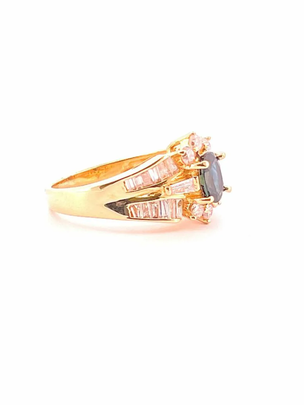 Bague en Or jaune, Diamants & Saphir