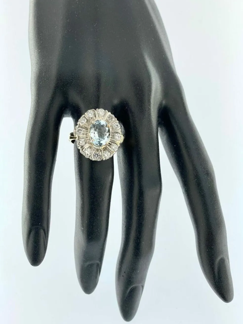Bague en or jaune et argent , aigue-marine 2.25ct diamants certificat IGI