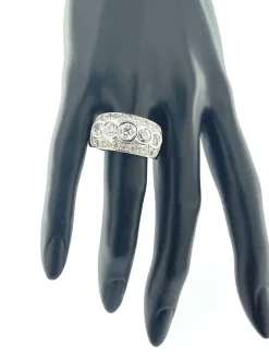 Bague en or jaune et blanc certifiée HRD avec diamants de 3,25 carats