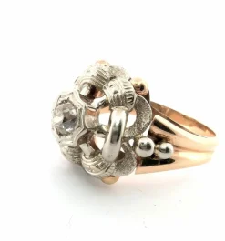 Bague en or jaune et blanc avec diamant central