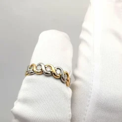 Bague en or jaune et blanc et diamants