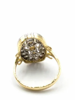 Bague en or jaune et blanc avec ancienne mine et huit huit diamants
