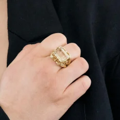 Bague en or jaune et citrine