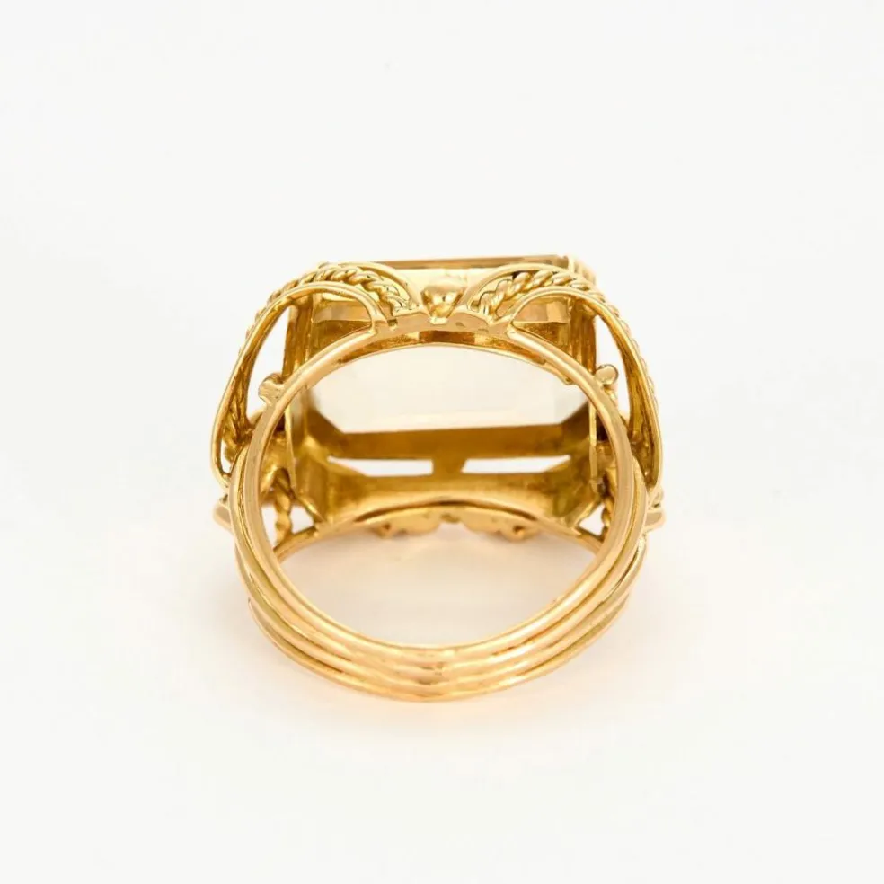 Bague en or jaune et citrine