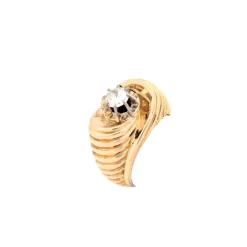 Bague en or jaune et diamant