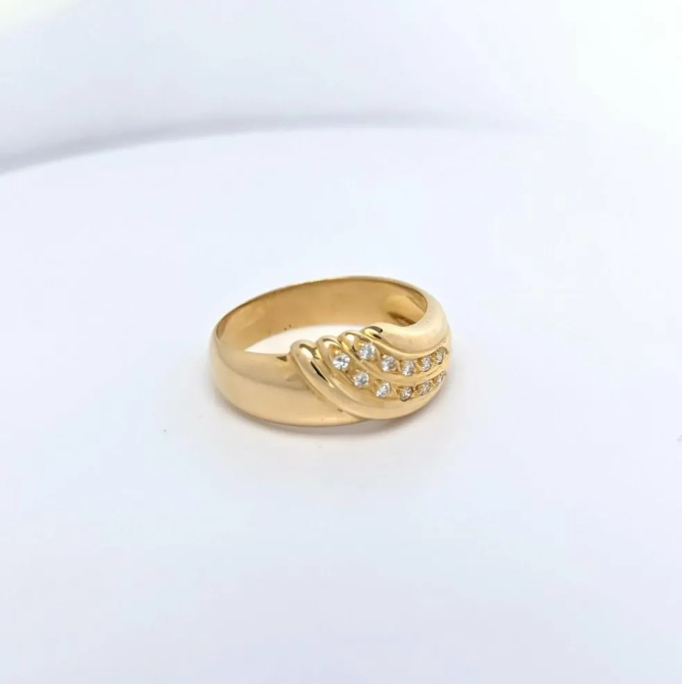 Bague en or jaune et diamants
