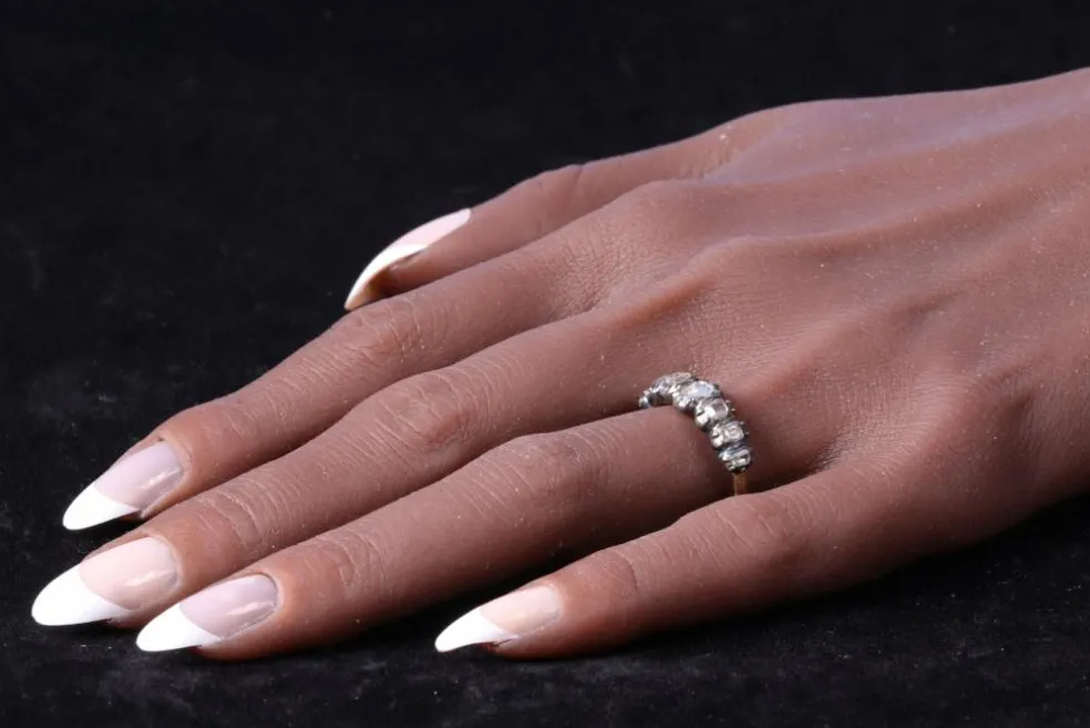 Bague en or jaune et diamant