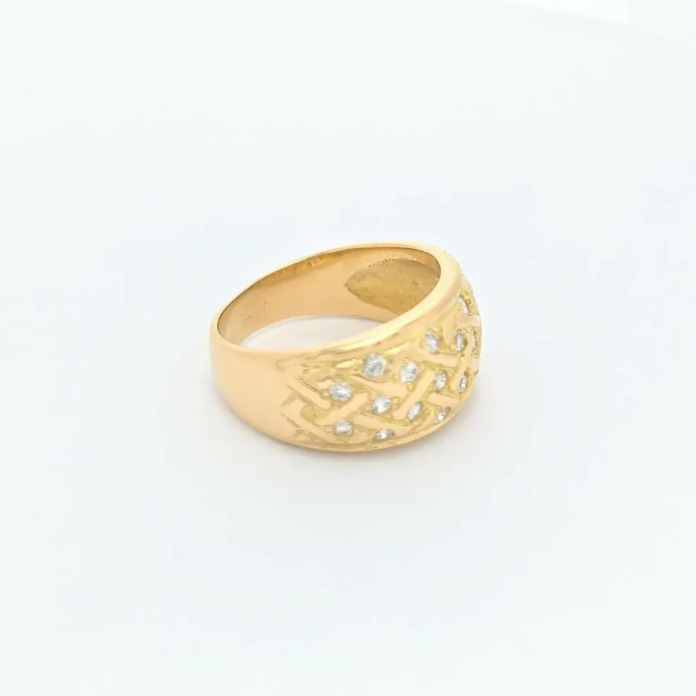 Bague en or jaune et diamants