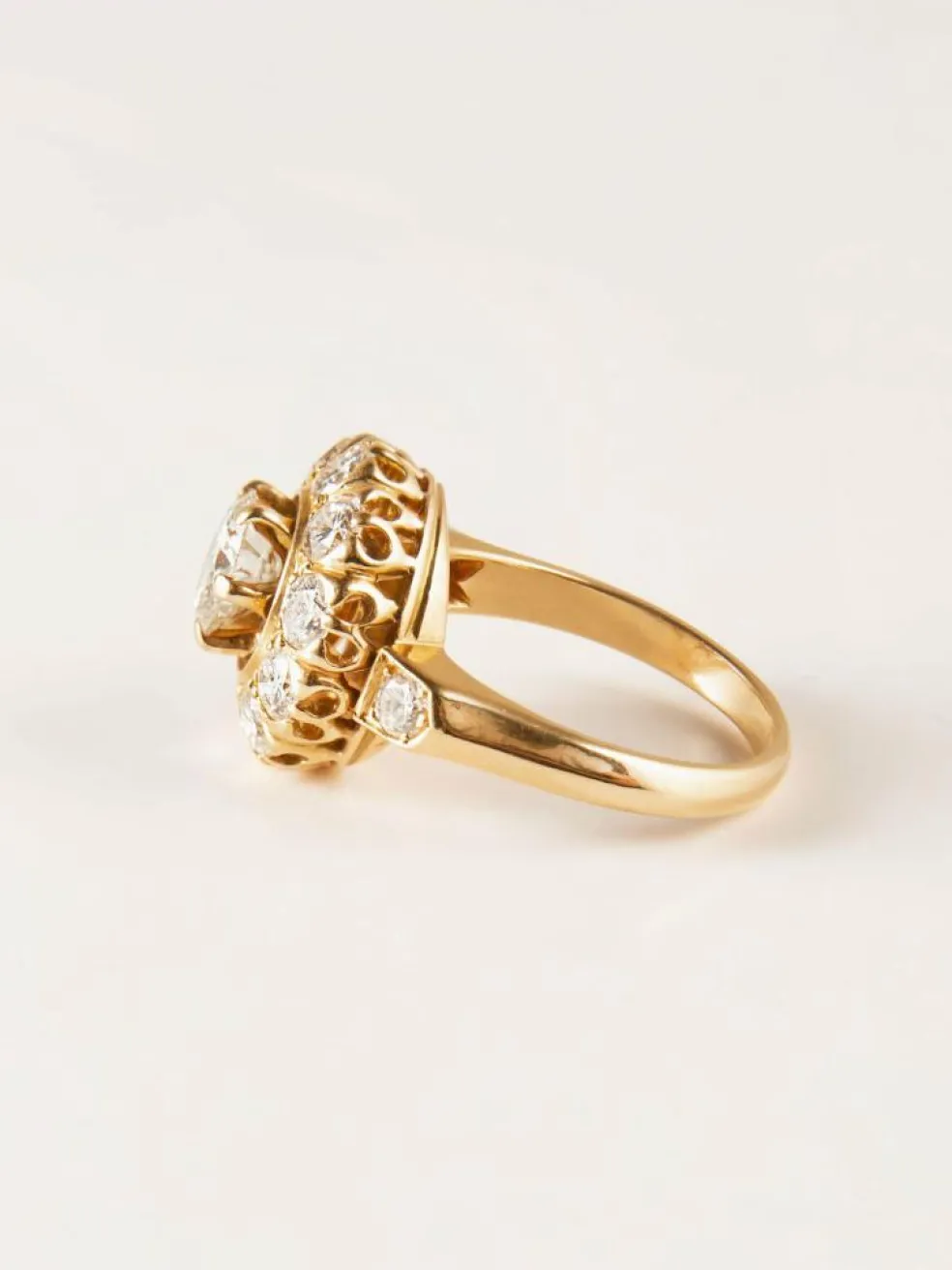 Bague en or jaune et diamants