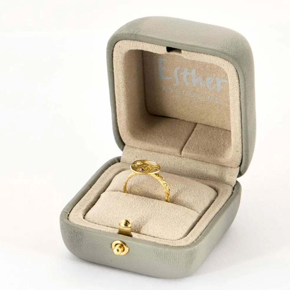 Bague en or jaune et diamants