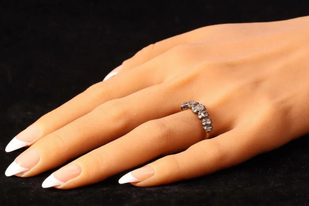 Bague en or jaune et diamant