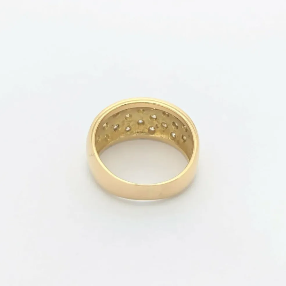 Bague en or jaune et diamants