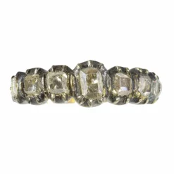 Bague en or jaune et diamant