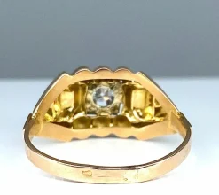 Bague en or jaune et diamants