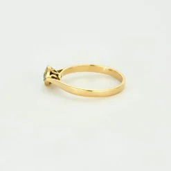 Bague en or jaune et diamants
