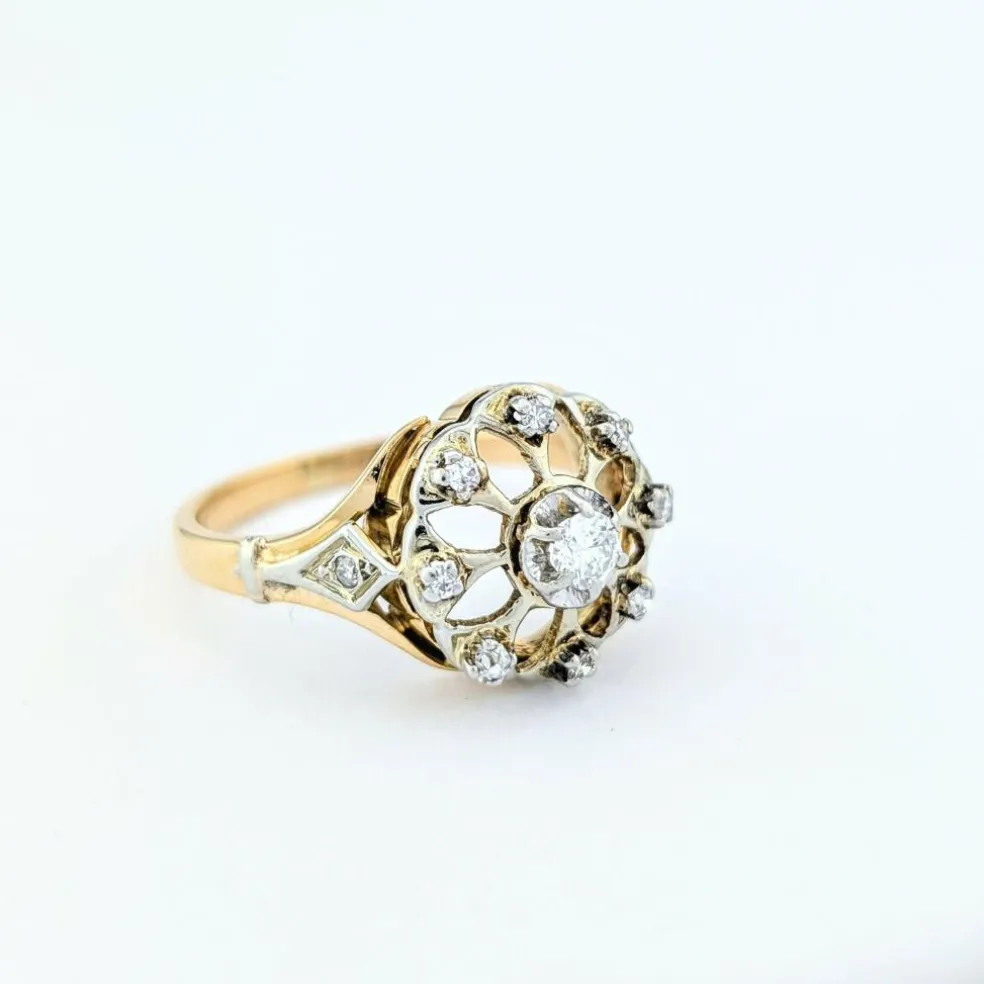 Bague en or jaune et diamants
