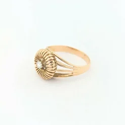 Bague en or jaune et diamant