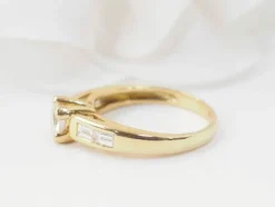 Bague en or jaune et diamants 0.35cts