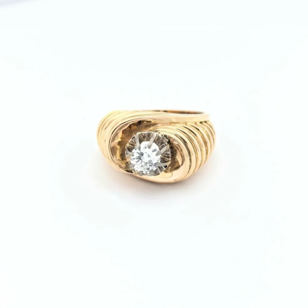 Bague en or jaune et diamant