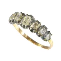 Bague en or jaune et diamant