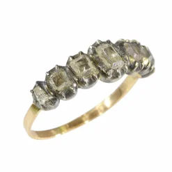 Bague en or jaune et diamant