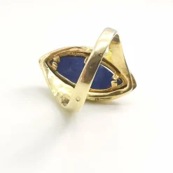 Bague en or jaune et lapis lazuli