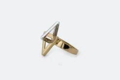 Bague en or jaune et or blanc avec formes géométriques
