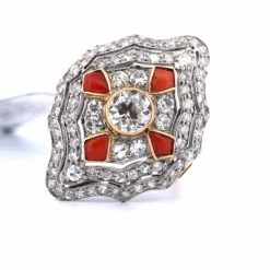 Bague en or jaune et platine - Époque Art Nouveau
