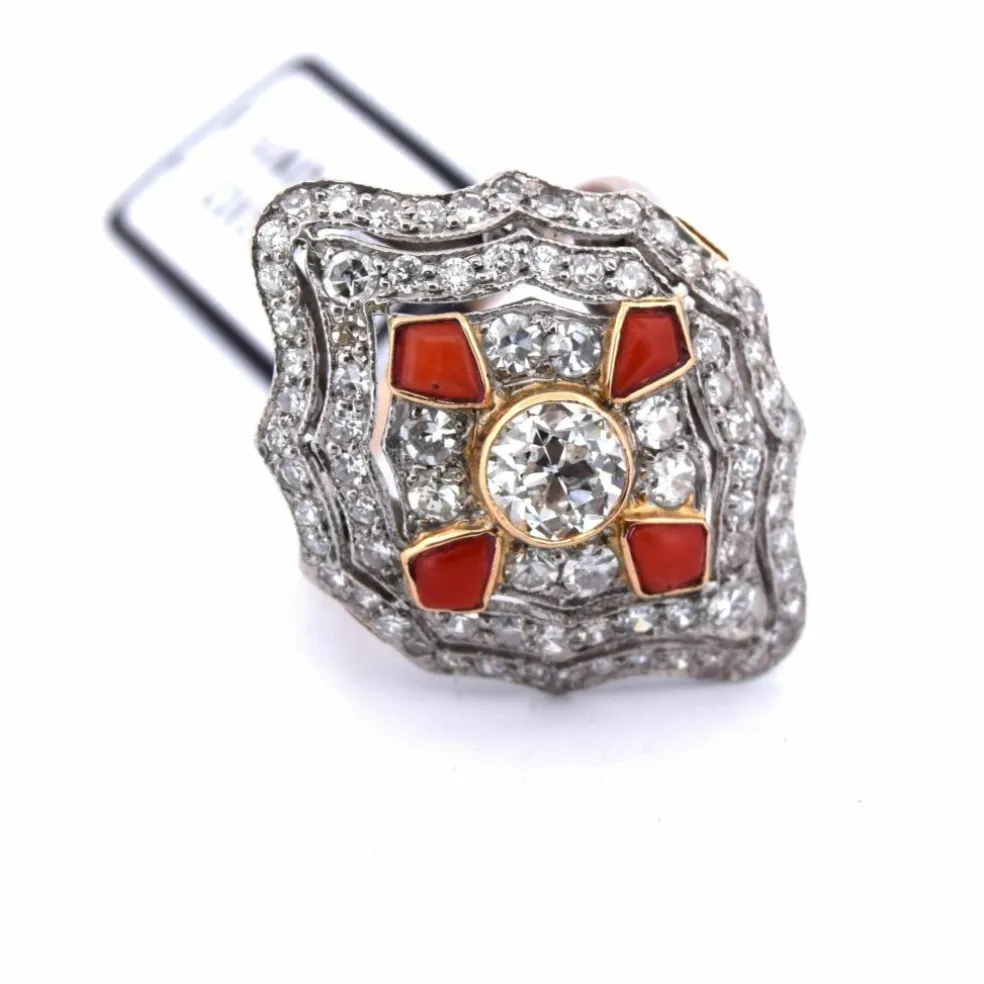 Bague en or jaune et platine - Époque Art Nouveau