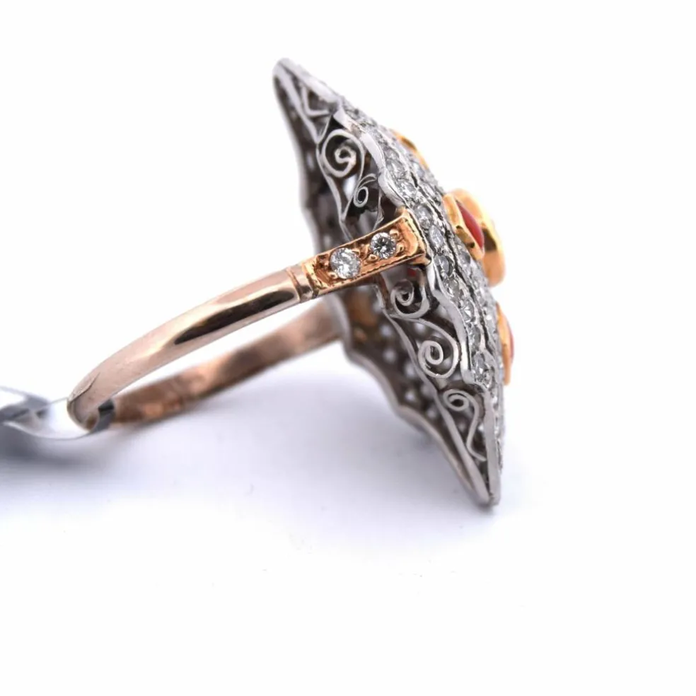 Bague en or jaune et platine - Époque Art Nouveau