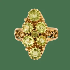 Bague en or jaune et péridots