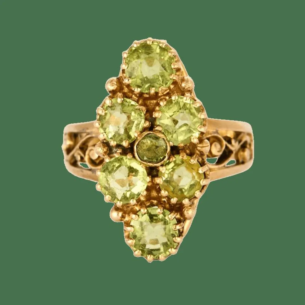 Bague en or jaune et péridots