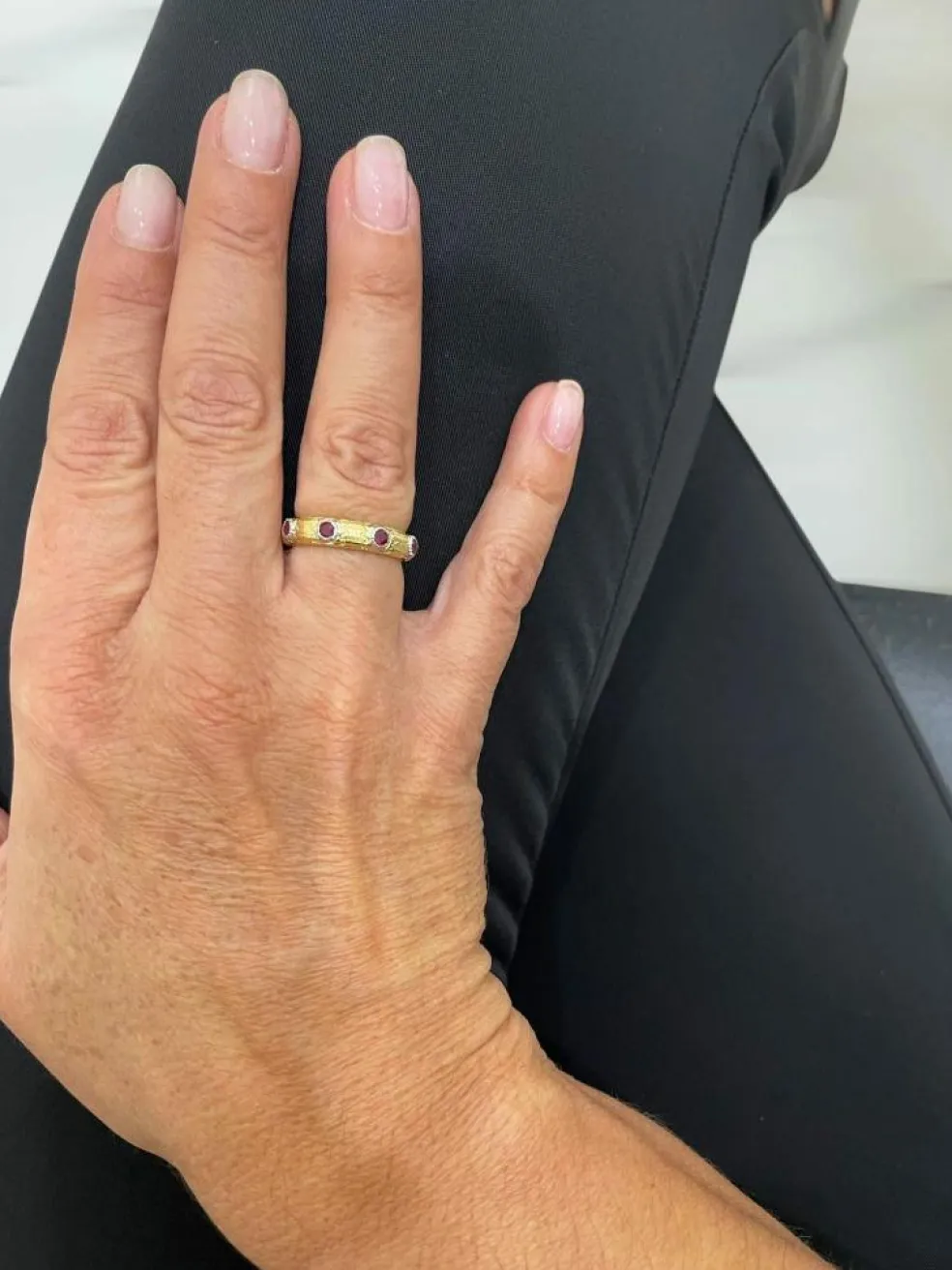 Bague en or jaune et rubis modèle Macri Classica années 60