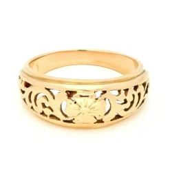 Bague en or jaune filigrané