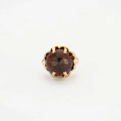 Bague en Or jaune, Grenat
