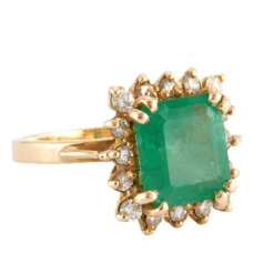 Bague en or jaune, émeraude, diamants