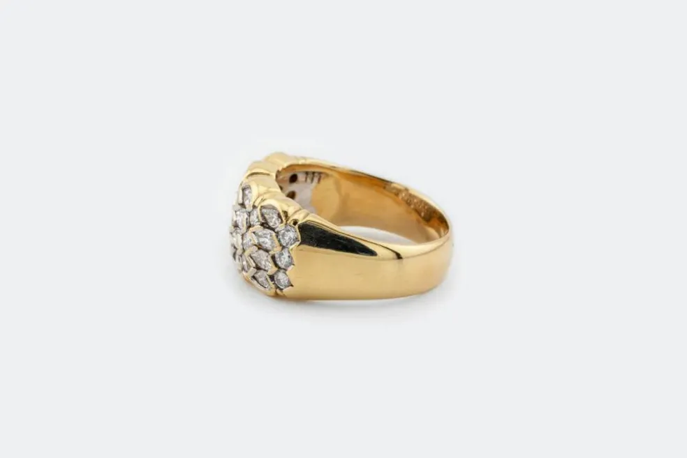 Bague en or jaune pavé de diamants