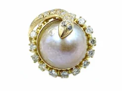 Bague en or jaune, perle mabé et diamants