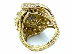 Bague en or jaune, perle mabé et diamants