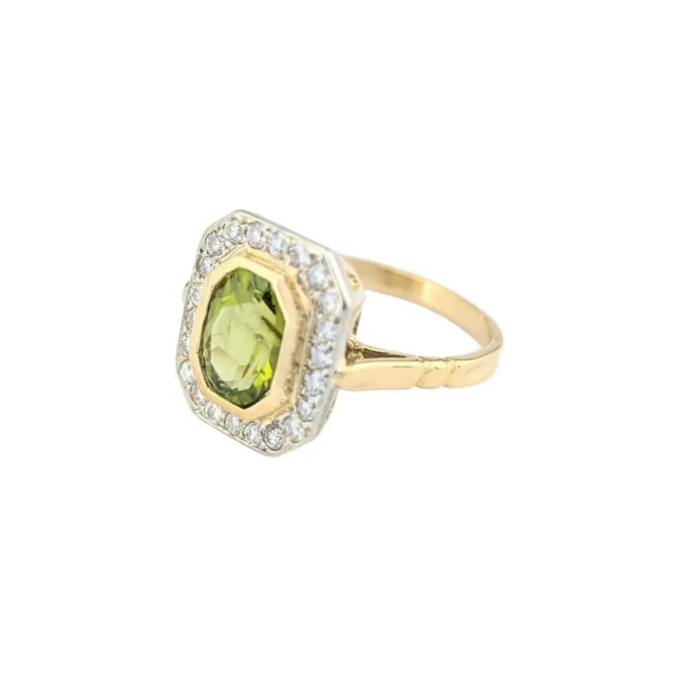 Bague en or jaune péridot et diamants