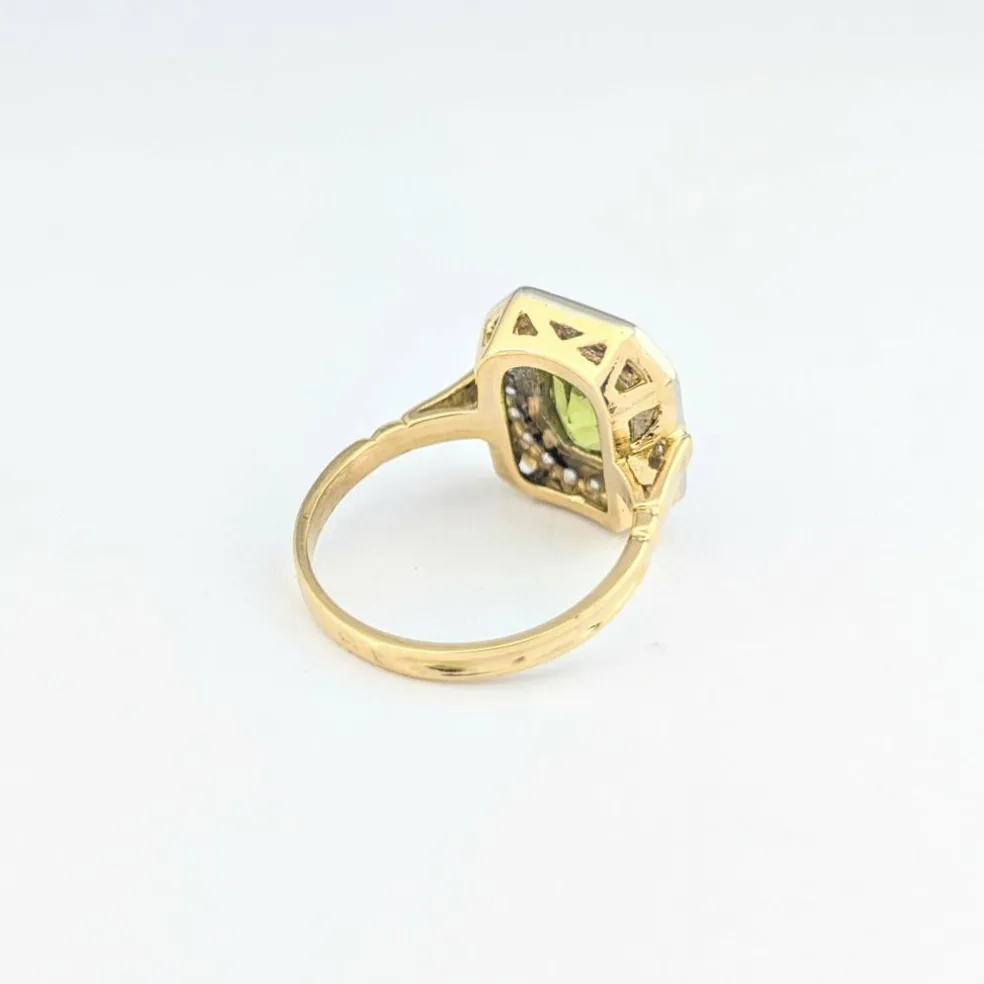 Bague en or jaune péridot et diamants