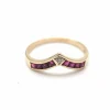 Bague en or jaune, rubis et diamant
