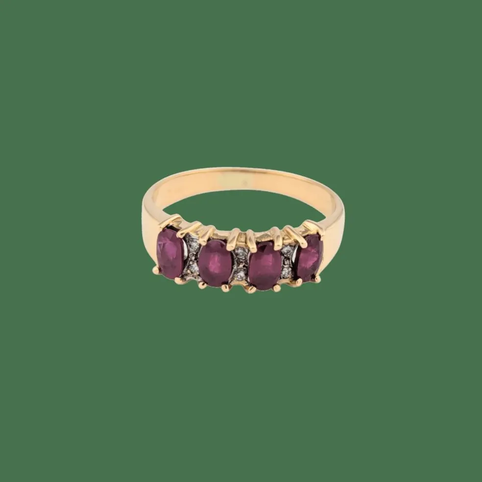 Bague en or jaune rubis et diamants