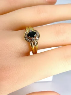 Bague en or jaune saphir et diamants
