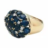 Bague en or jaune saphirs et diamants.