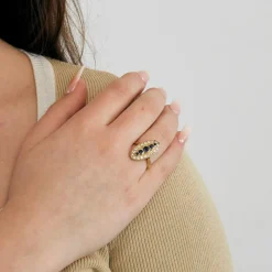 Bague en or jaune saphirs et diamants
