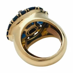 Bague en or jaune saphirs et diamants.