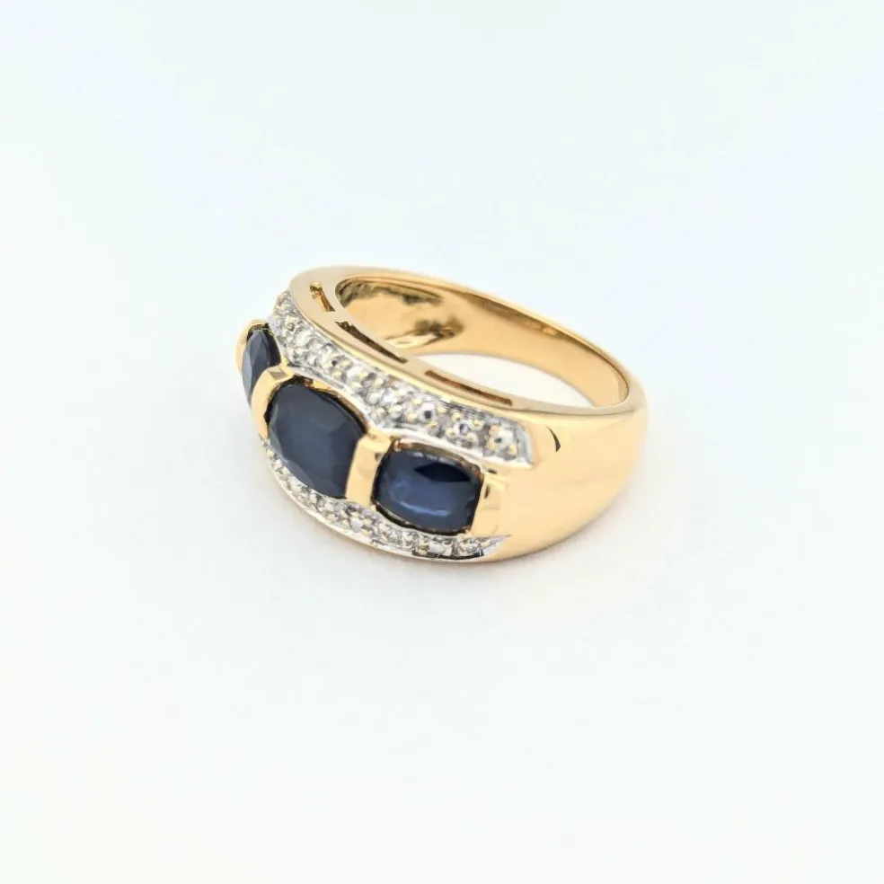 Bague en or jaune saphirs et diamants