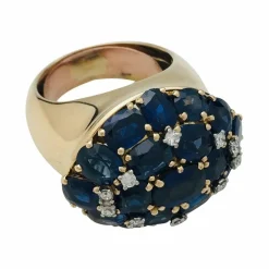Bague en or jaune saphirs et diamants.