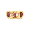 Bague en or jaune sertis de rubis et diamants
